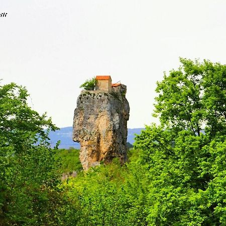 Butichi Guest House Chiatura Εξωτερικό φωτογραφία