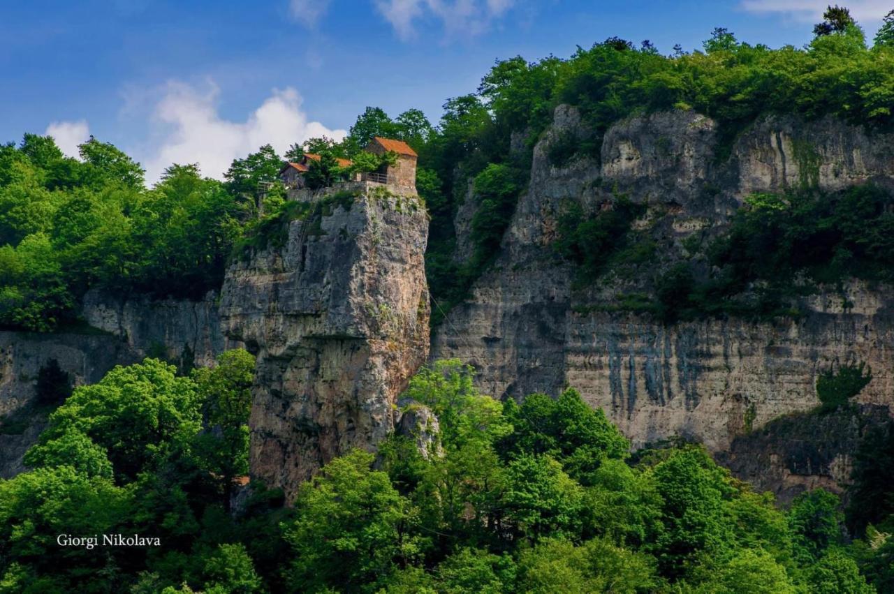 Butichi Guest House Chiatura Εξωτερικό φωτογραφία