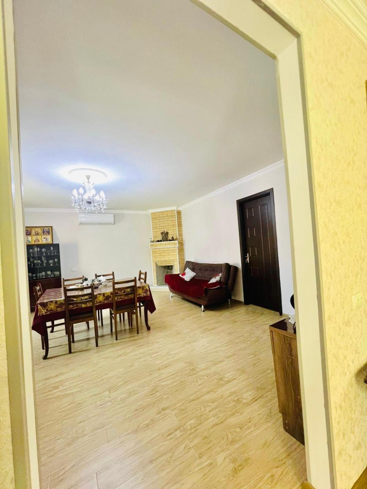 Butichi Guest House Chiatura Εξωτερικό φωτογραφία